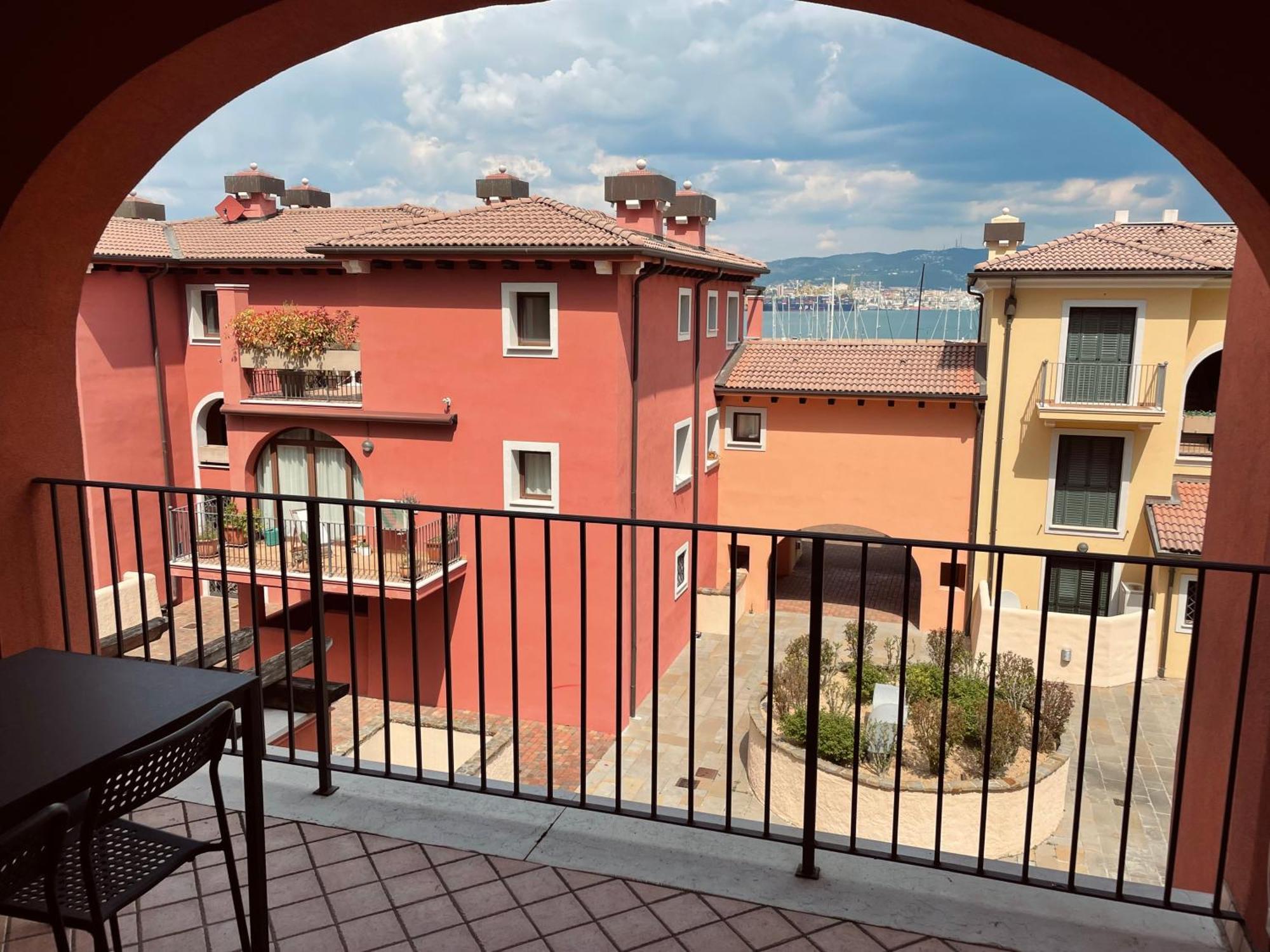 Apartment Aurelia Múggia Dış mekan fotoğraf